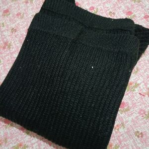 Black Sweatshirts