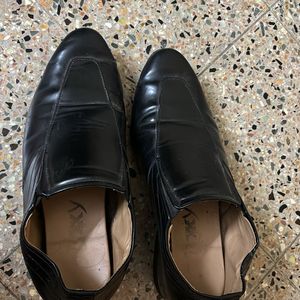 Black Formal Shoes