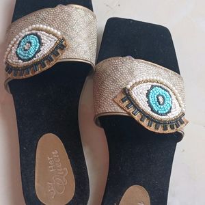 Black Evileye Flat