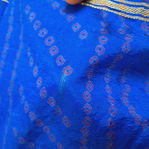 BEAUTIFUL Blue with Pink  Bandhani Print Saree