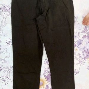 Pair Of Cotton T-shirt & Trouser