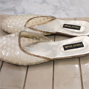 Beautiful Cream Coloured Sequined Juttis