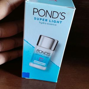 Pond's Light Hydra Essence