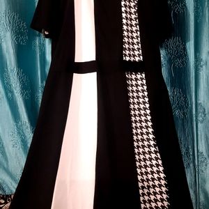 🔥SALE🔥Black And White Midi Dress