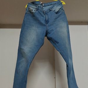 Straight Fit Jeans