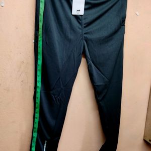 GAJVU Men Printed Track Pants