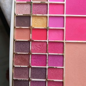 Eye Shadow Palate