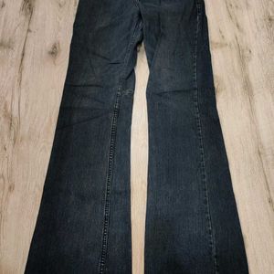 Cs1894 Sabrin Bootcut Jeans Size 28 Defected