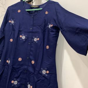 Short Kurti With 3/4th Sleeve