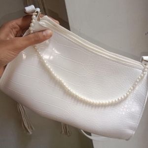 Cute Bag With Pearls + Free Lip Balm