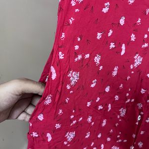 Red Sleeveless Kurta