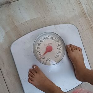 Analoug Weighing Machine
