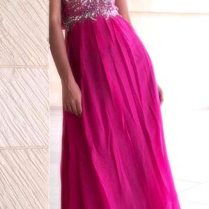 Emblesiss Gown