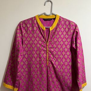 Rangnanch By Pantaloons Pink And Gold Cotton Kurta