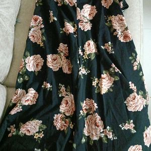 Cute Floral Black Long Plazo