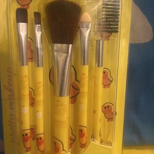 Make Up Brush set ( 5 Pieces)