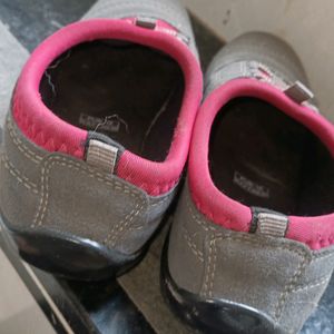 Flite Shoes - Grey And Pink Colour