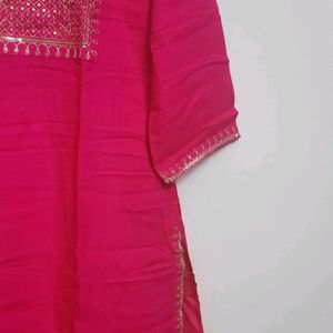 Women Beautiful Kurta