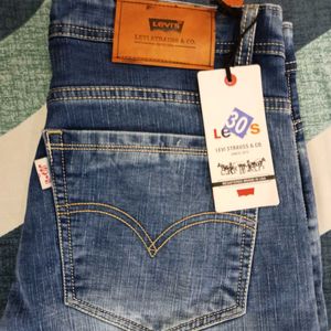 New Levi's Jeans ❗50% Off On Delivery Fee❗