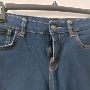 Blue Jeans Skinny Fit Stretchable Material