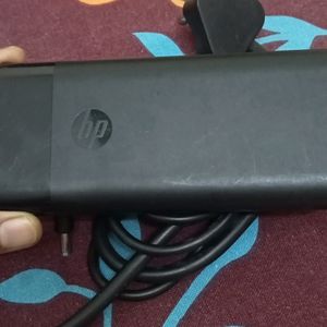 HP LAPTOP CHARGER NEW AND ORIGINAL 150 WATT