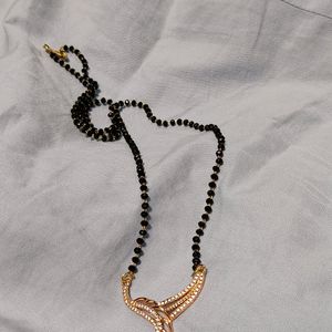 Short Mangalsutra