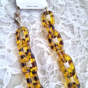 133. Animal Print Link Chain