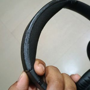 Bose QC 35 With Noise Cancellation Headphones