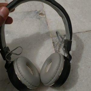 SH 12 Headphones