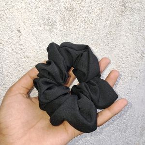 3 BLACK scrunchies