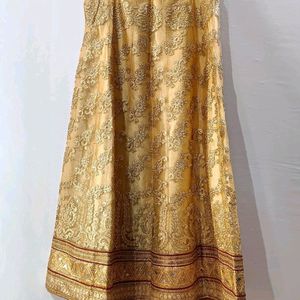 Beutyfull Lehenga, Goldan