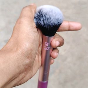 4 Real Techniques Brushes