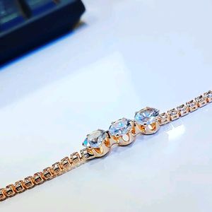 Zirconia bracelet of American diamonds