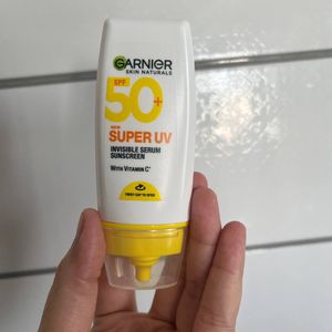 Garnier Super UV Invisible Serum Sunscreen SPF 50