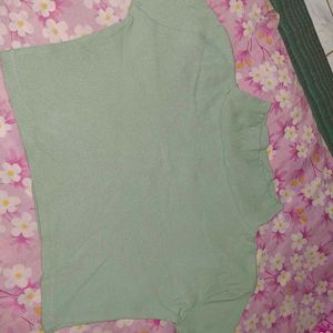 Full Sleeves Crop Tshirt