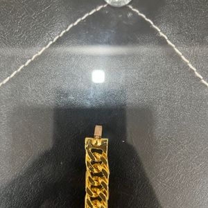 Golden Cuban/Link Chain Bracelet - Imported