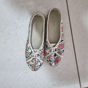 Floral Balle Shoes - Ginger Brand