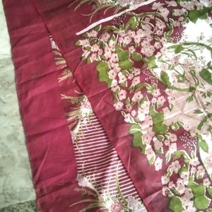 floral printed soft silk saree attached फॉल