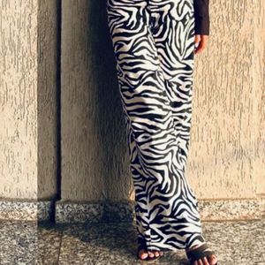 H&M ZEBRA TROUSER JEANS