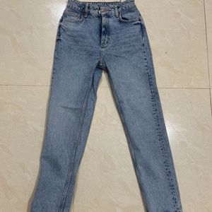 Women Straight Leg Denim Jean (high Waist)