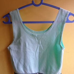 Pista Green Tank top