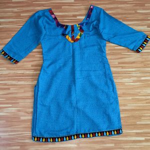 Short Kurti/ L-size