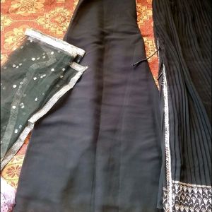 Kurti Palazzo