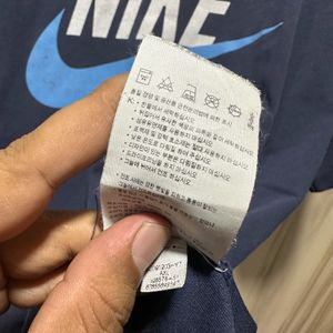 Nike Big Logo T-Shirt