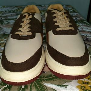 The Aurous Leo Laceup Sneakers - Brown Edition