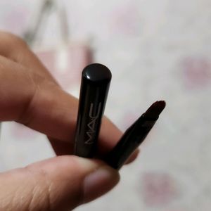 M.A.C Lip Brush With Free Spooly