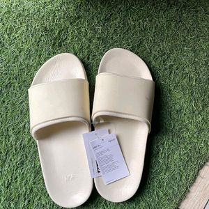 H&M Off White Casual Slippers