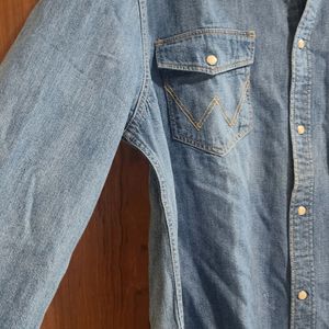 Wrangler Denim Shirt/jacket