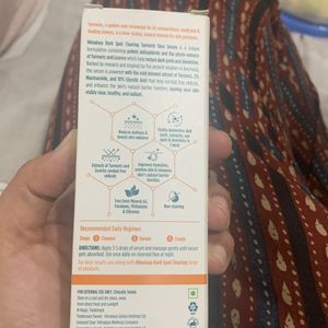 Himalaya Dark Spot Clearing Turmeric Serum