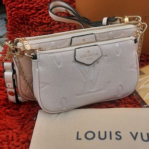 LOUIS VUITTON SLING BAG